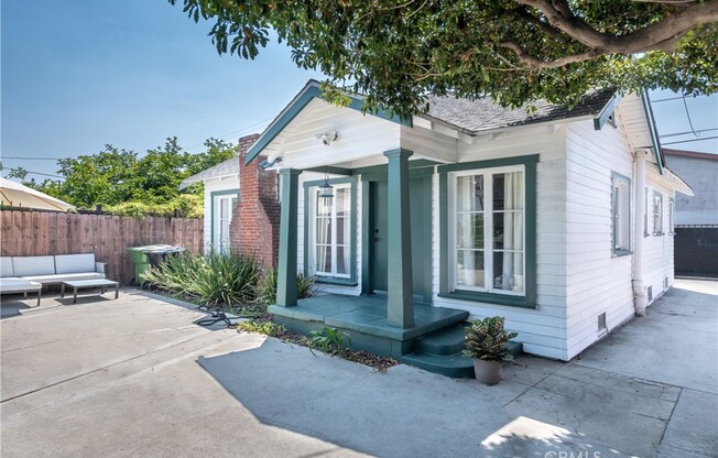 3433 ARLINGTON AVE