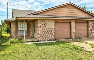 Cute 2 Bed 2 Bath in South OKC!