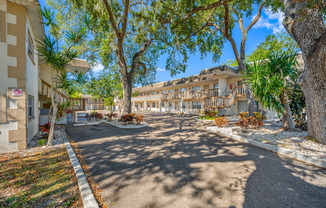 1 bed, 1 bath, 600 sqft, $1,195, Unit 207