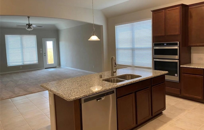 4109 SMOKEY HL CT