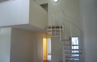 1 bed, 1 bath, 834 sqft, $1,475, Unit 902