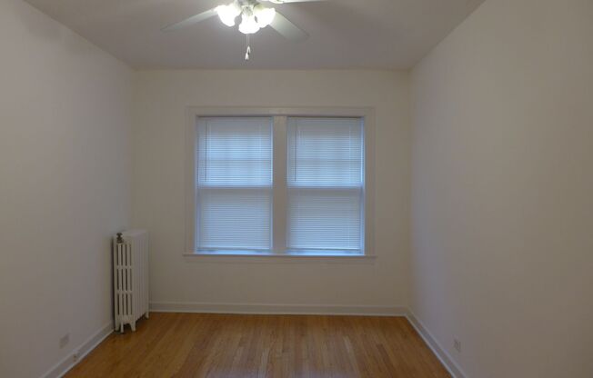 Lamon Courts Apartments