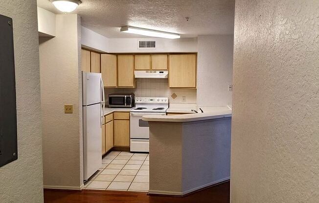 Fantastic Condo in Gated Bona Vista, Altamonte Springs