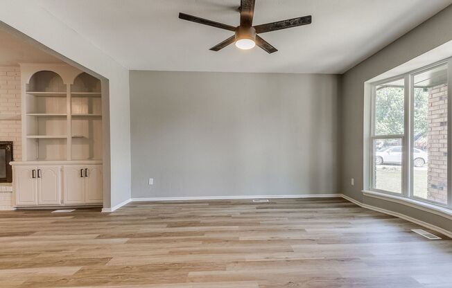 Stunning 4-Bedroom Home for Rent in Westwood Addition – Completely Remodeled on a Huge Lot!