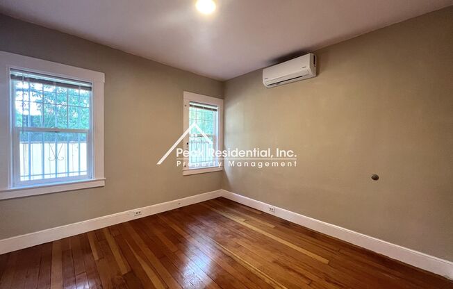 2 beds, 1 bath, $2,250