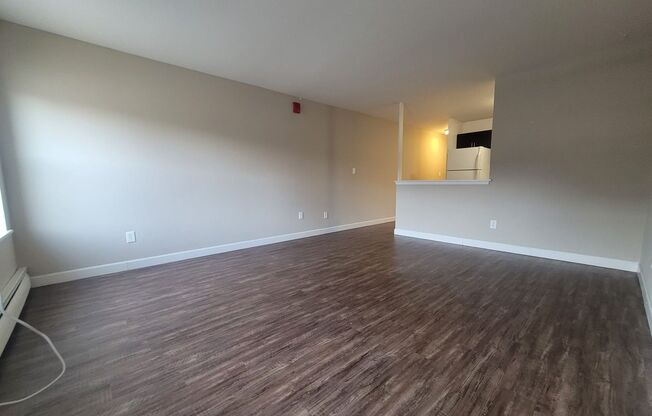 1 bed, 1 bath, $1,195, Unit 210