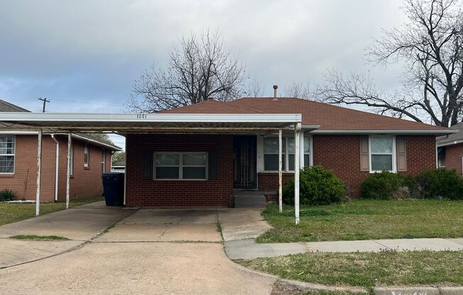 Beautifully Remodeled 3-Bedroom Home Near I-240