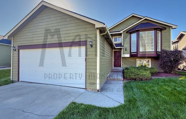 Beautiful Gleneden Heights Home