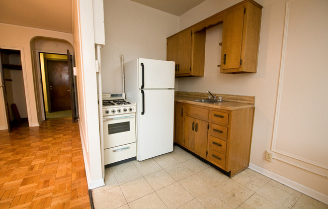 1 bed, 1 bath, 455 sqft, $695, Unit 301