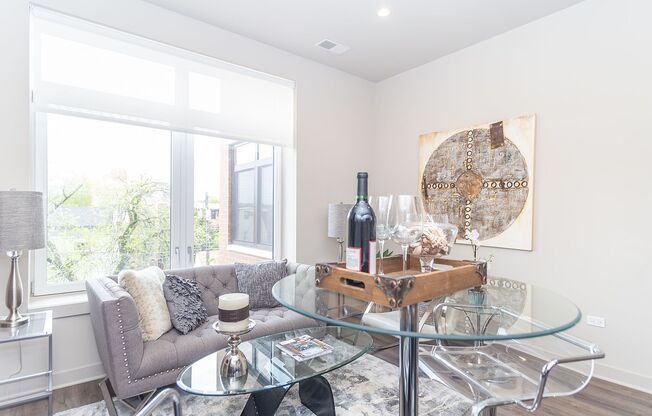 1 bed, 1 bath, 690 sqft, $1,995, Unit 410