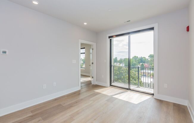 2 beds, 2 baths, 897 sqft, $3,983, Unit Apt # 410