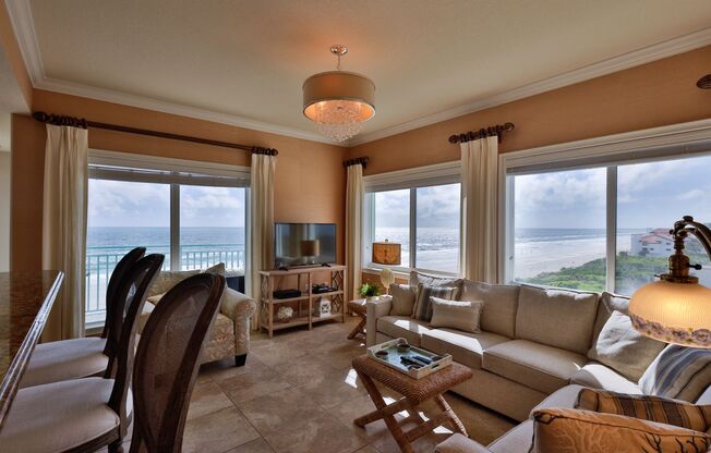 Oceanfront Condo 2 bed/ 2ba Beautifully Decorated and Furnished