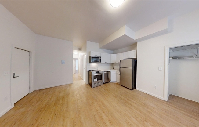 287 DORCHESTER ST