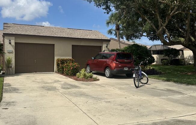 Gorgeous 2-Bedroom, 2-Bathroom Townhouse in Sarasota (JUST REDUCED!!!)