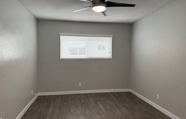 2 beds, 1.5 baths, 1,055 sqft, $3,095, Unit R085