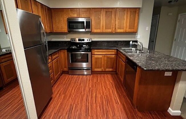 2 beds, 1 bath, 825 sqft, $1,850, Unit 114