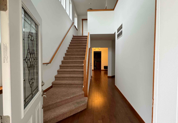 18418 42 AVE SE