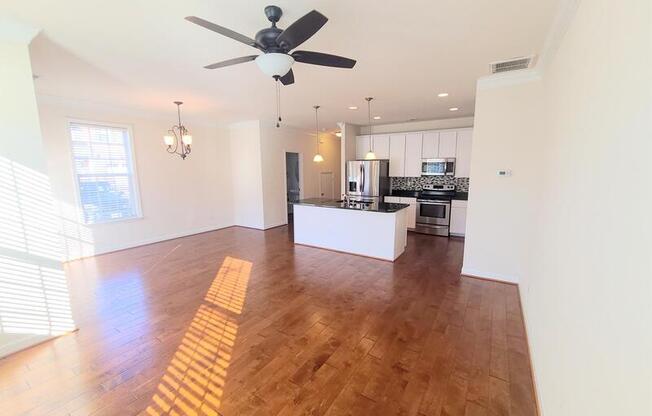 1136 WINSFORD LN