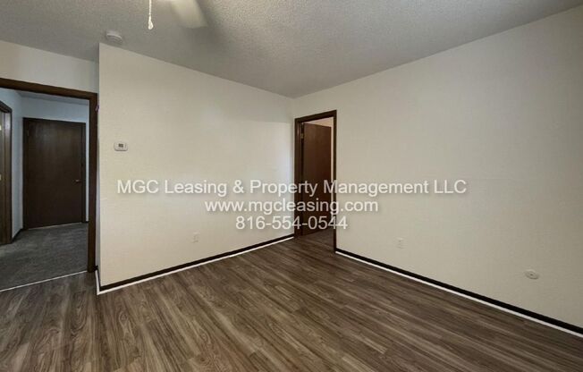 2 beds, 1 bath, 585 sqft, $995, Unit 307-2 SE Grand Ave