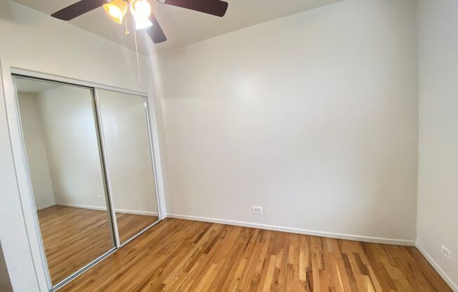 1 bed, 1 bath, 425 sqft, $1,500, Unit 5959-611