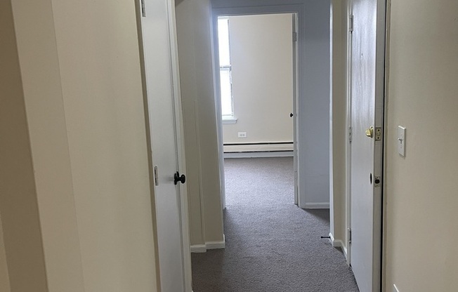 3217 W Diversey Ave