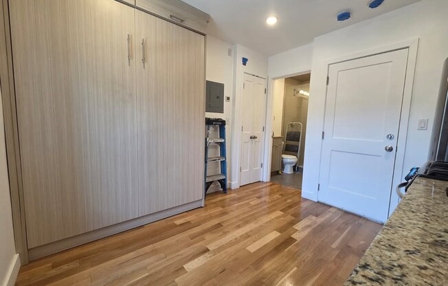 Studio, 1 bath, $1,550, Unit 15