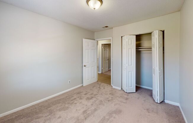 3 beds, 2.5 baths, 1,510 sqft, $1,519, Unit 31-D