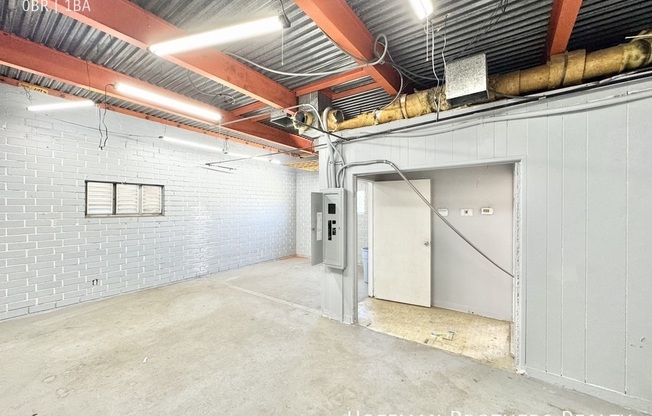 5763 W PICO BLVD