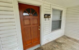 2 beds, 1 bath, $1,100