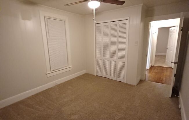 2 beds, 1 bath, $1,350