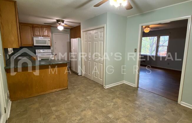 3 beds, 1 bath, $1,325