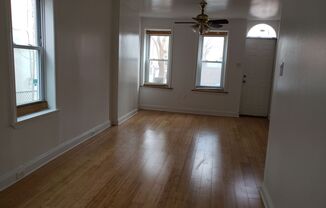 3 beds, 1 bath, $1,300