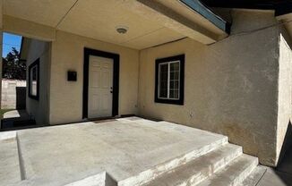 2209 CHESTER LN