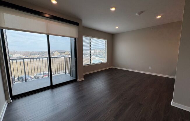 Studio, 1 bath, 541 sqft, $1,199, Unit 218