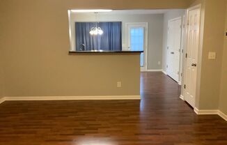 2 beds, 2.5 baths, $1,595