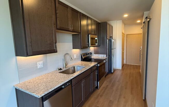 Studio, 1 bath, 517 sqft, $1,285, Unit #308