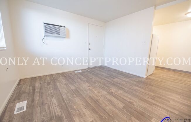 2 beds, 1 bath, 700 sqft, $1,199, Unit 22