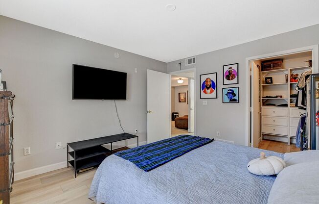 1 bed, 1 bath, $1,200, Unit # 1172