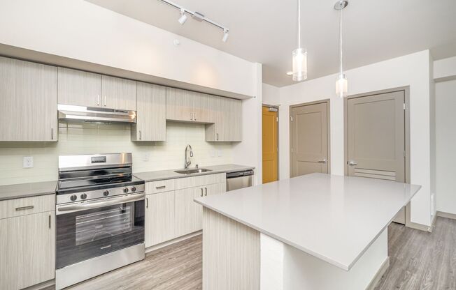 2 beds, 2 baths, $2,300, Unit Unit B215