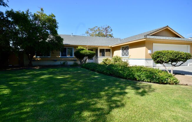 3 Bedroom Home in Great Fullerton Neighborhood