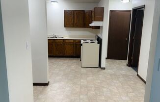 1 bed, 1 bath, $895, Unit Apt#6