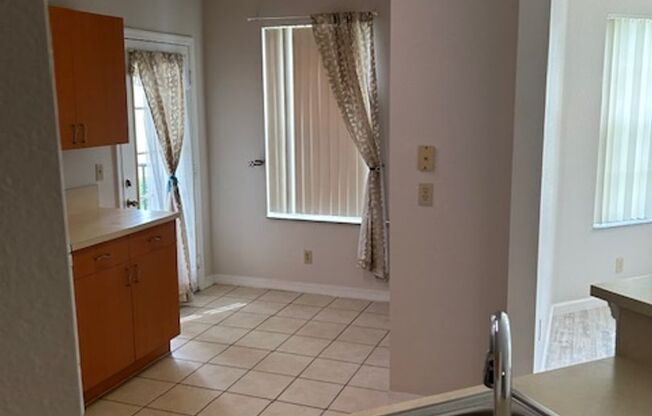 3/2/2 Condo in Belmont of St Lucie West