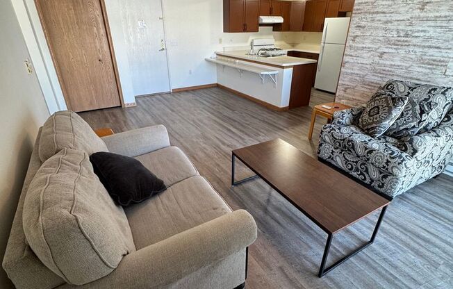 PIONEER BLUFF APARTMENTS