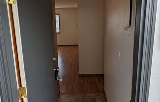 1 bed, 1 bath, 610 sqft, $1,245, Unit 4413