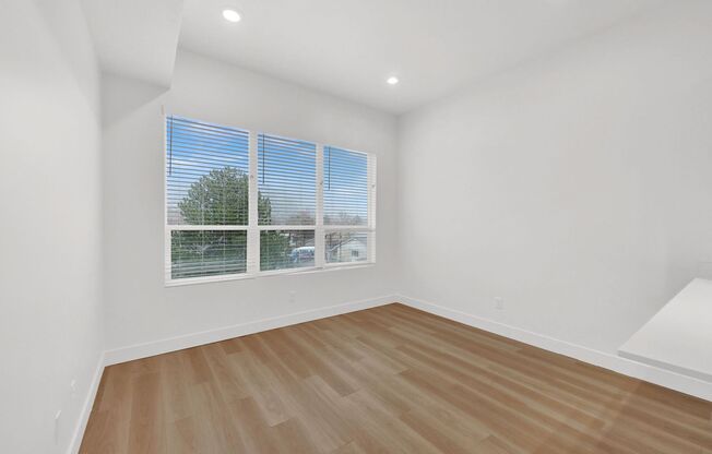 1 bed, 1 bath, $1,200, Unit 308