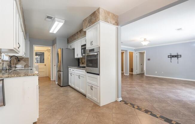 9423 HIGHMEADOW DR
