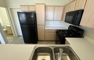 2 beds, 2.5 baths, $1,575