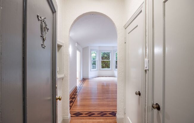 1460 Golden Gate Avenue (1115r)