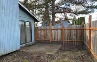 2 beds, 1 bath, $1,495