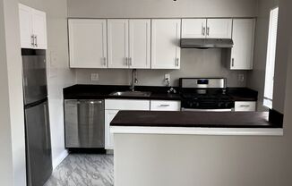 Affordable 2-Bedroom Apartment in Southwest DC – Utilities Included Option Available